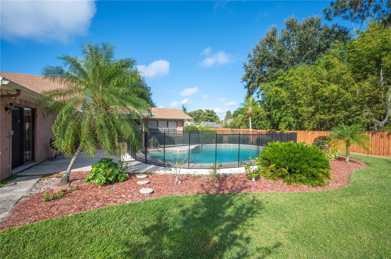 CYPRESS POINT - Residential