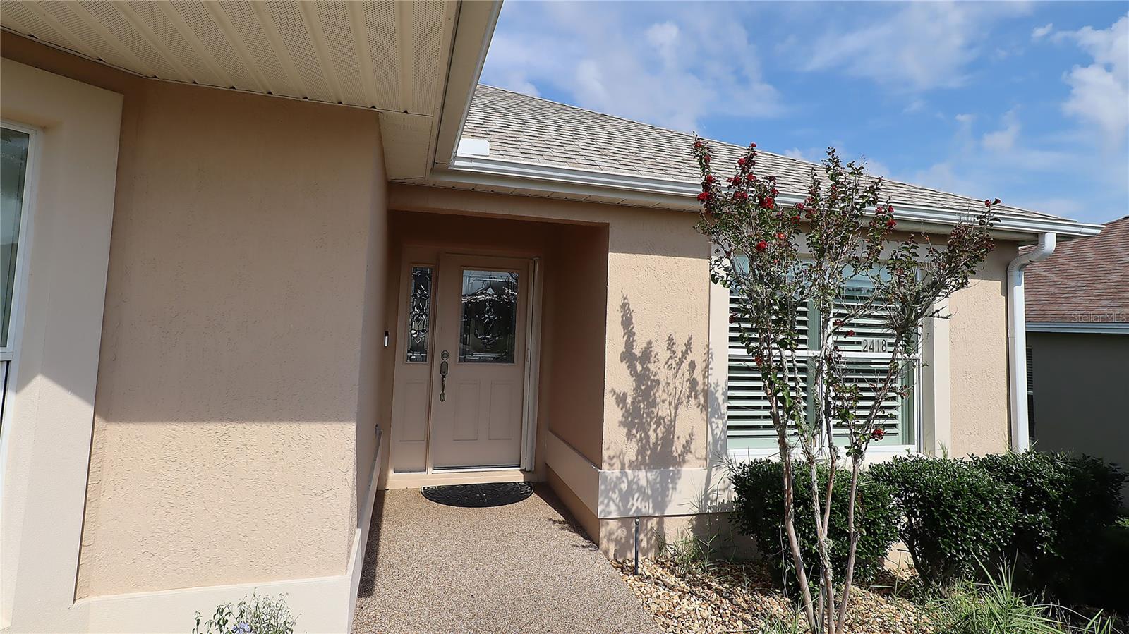 2418 COLUMBIA WAY