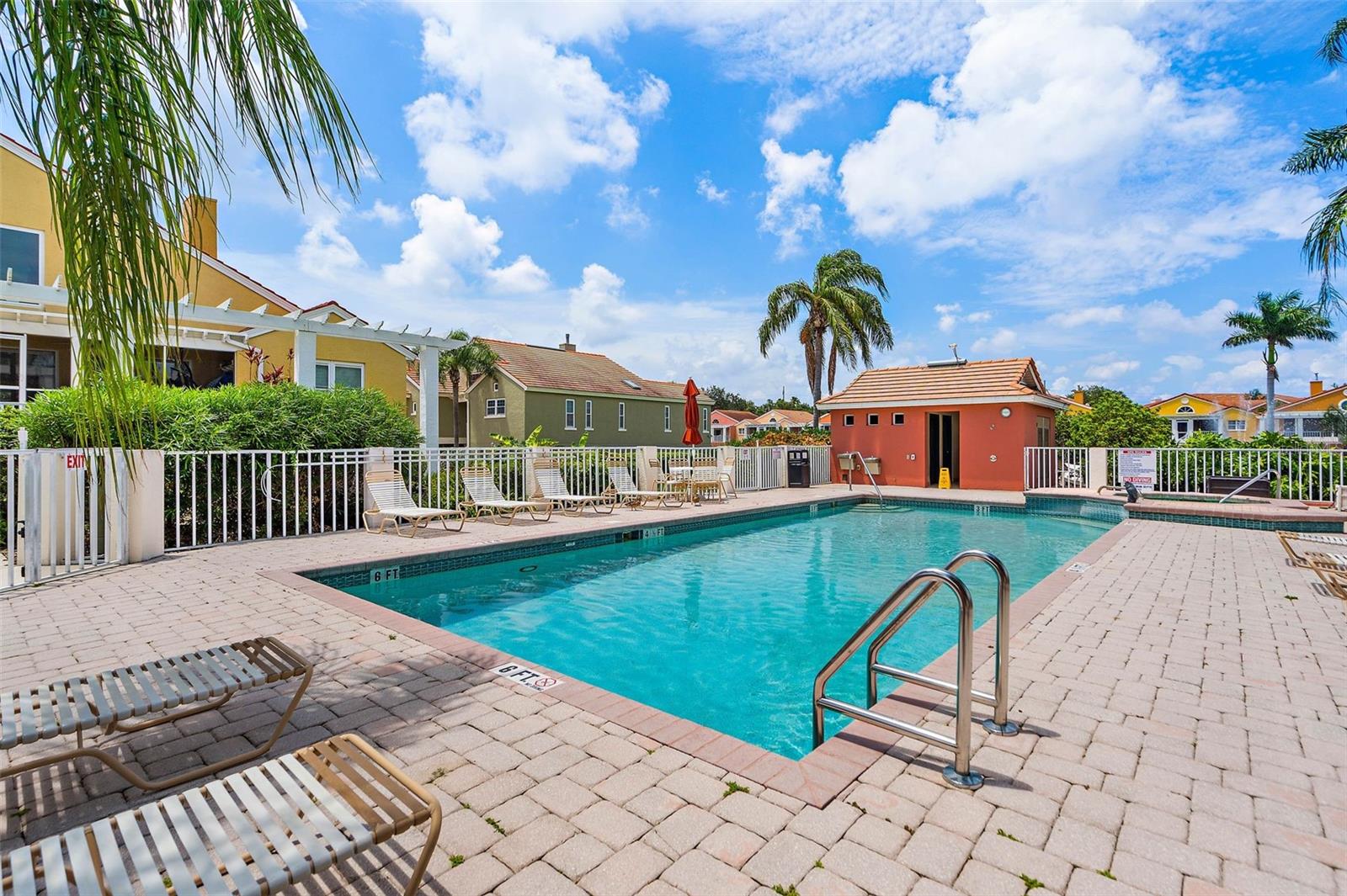 COLLEGE LANDINGS REP - Residential