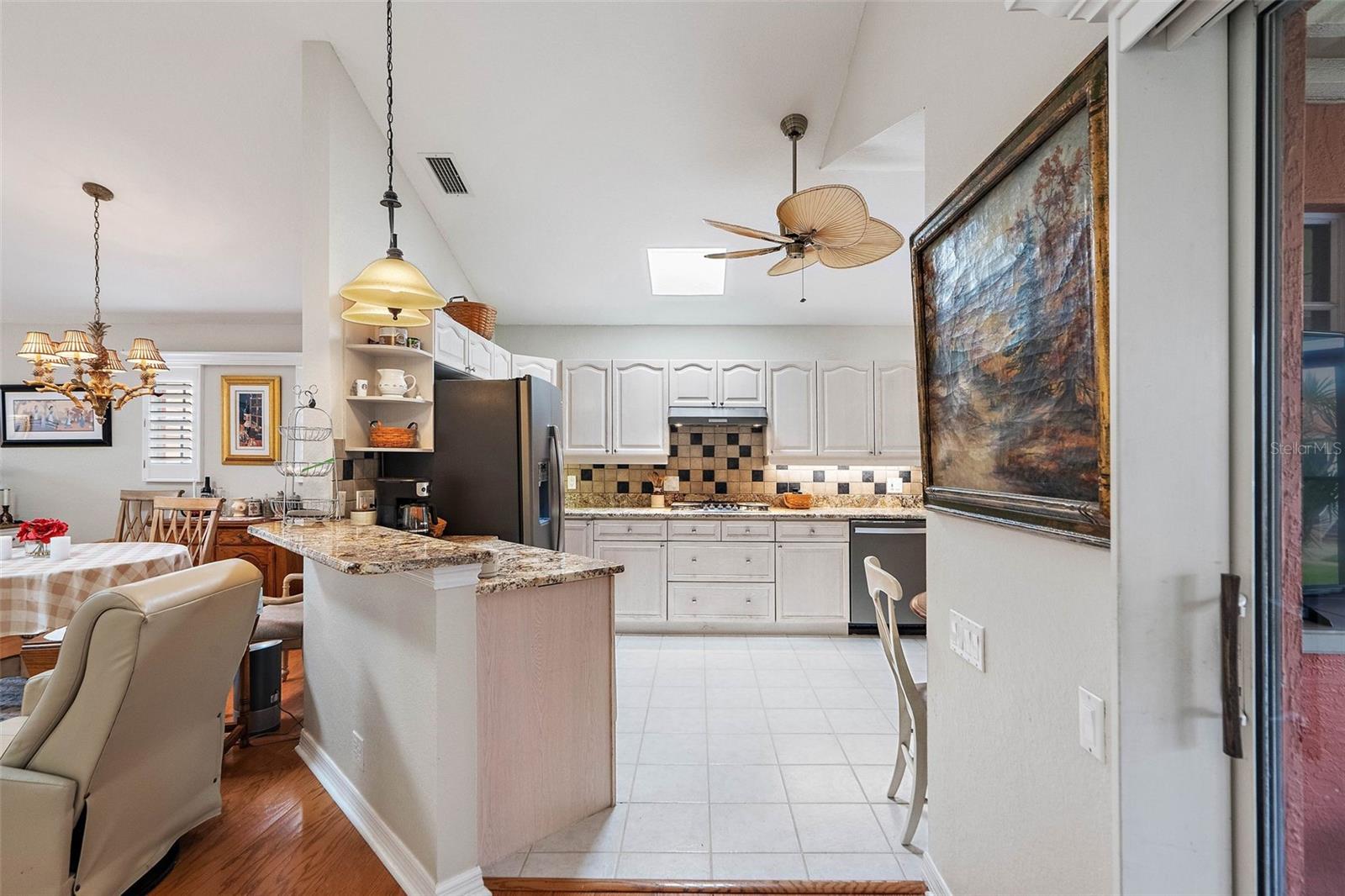 COLLEGE LANDINGS REP - Residential