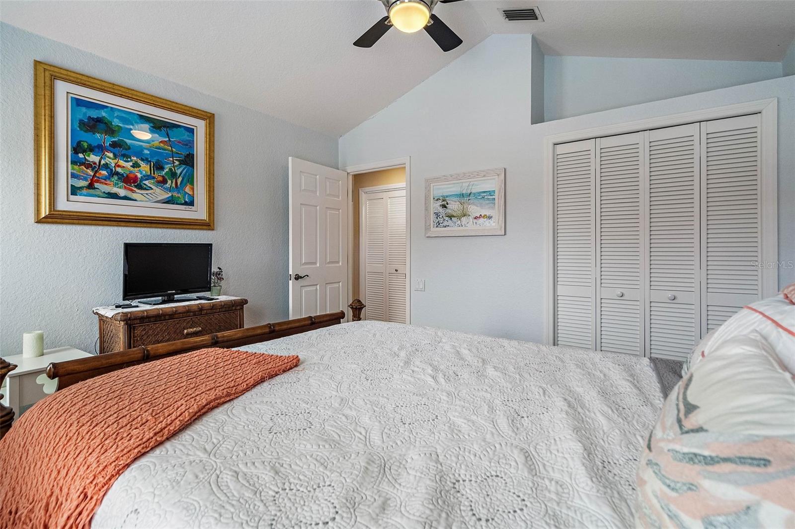 COLLEGE LANDINGS REP - Residential