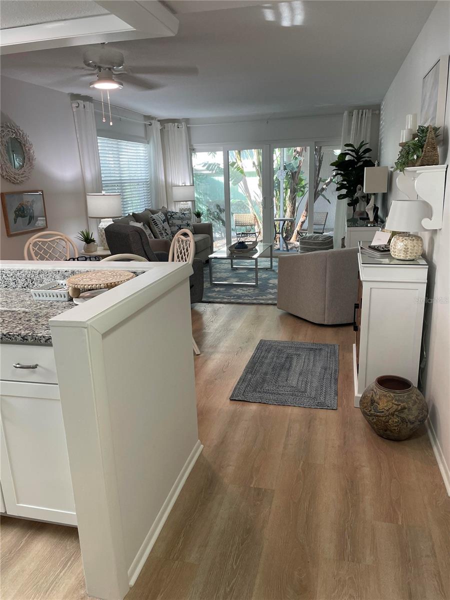 IMPERIAL HOUSE OF VENICE - Residential Lease