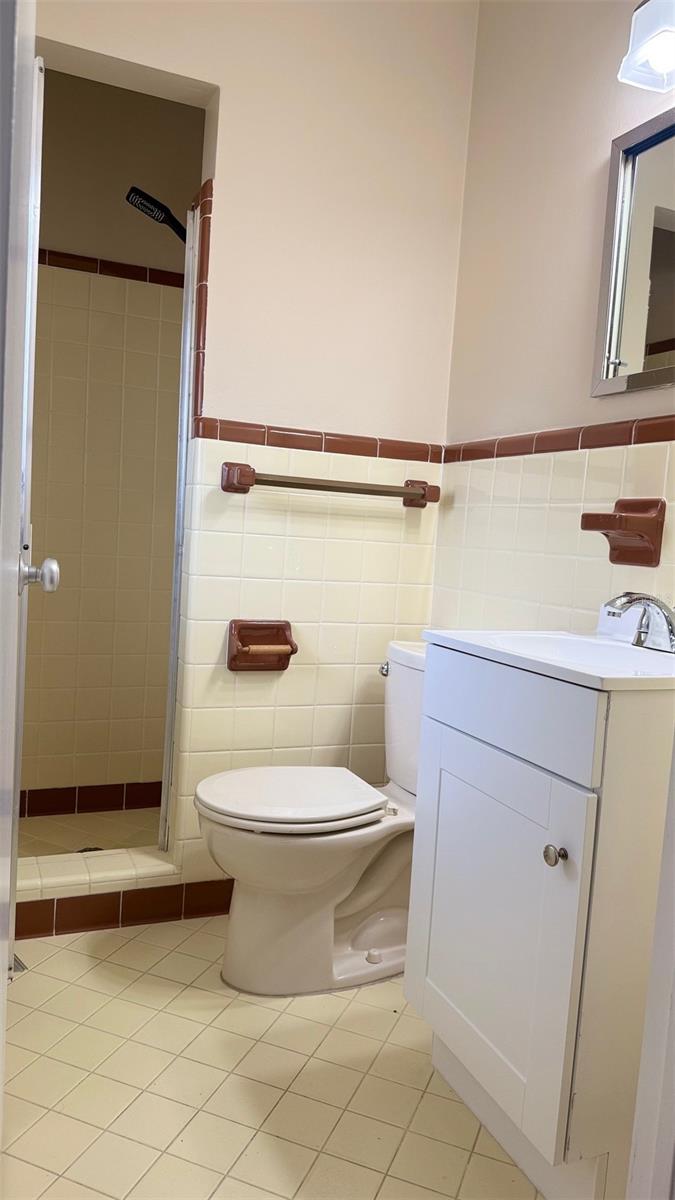 LAKE NETTIE TERRACE - Residential