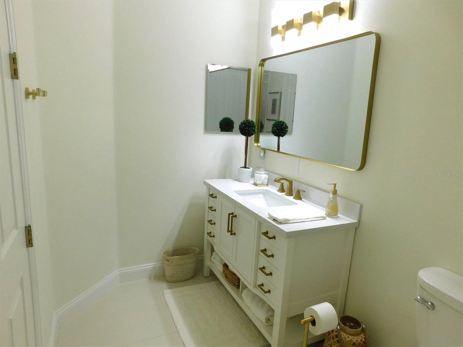 SUMMERPORT - Residential