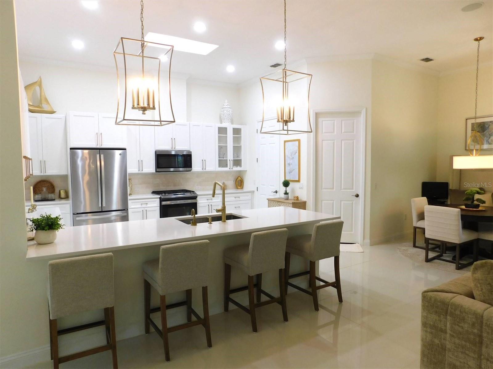 SUMMERPORT - Residential