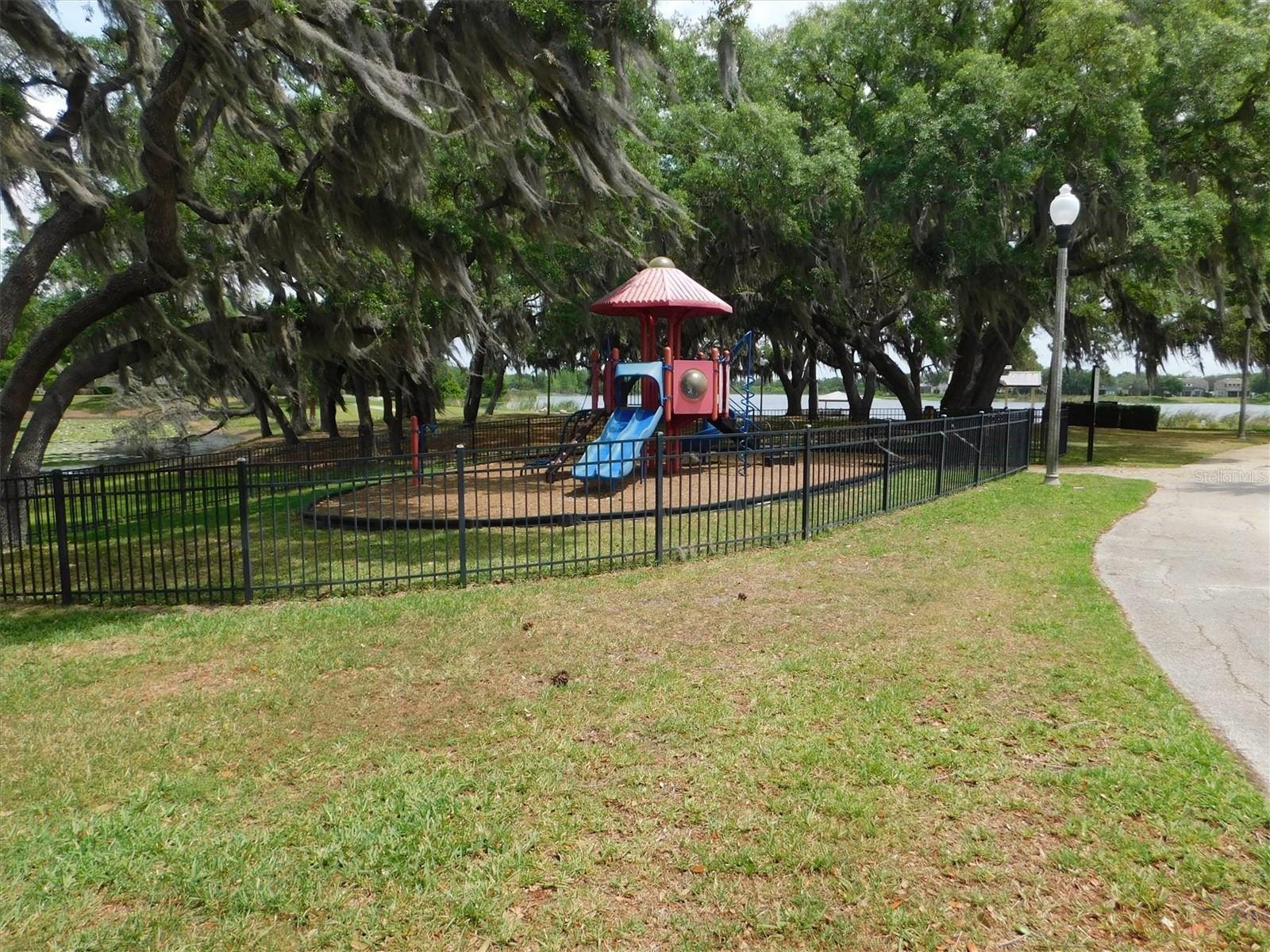 SUMMERPORT - Residential