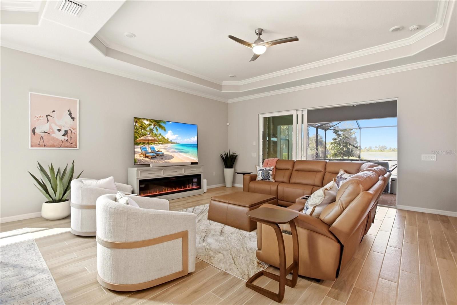 TERN BAY GOLF & CNTRY CLUB RESIDENCE - Residential