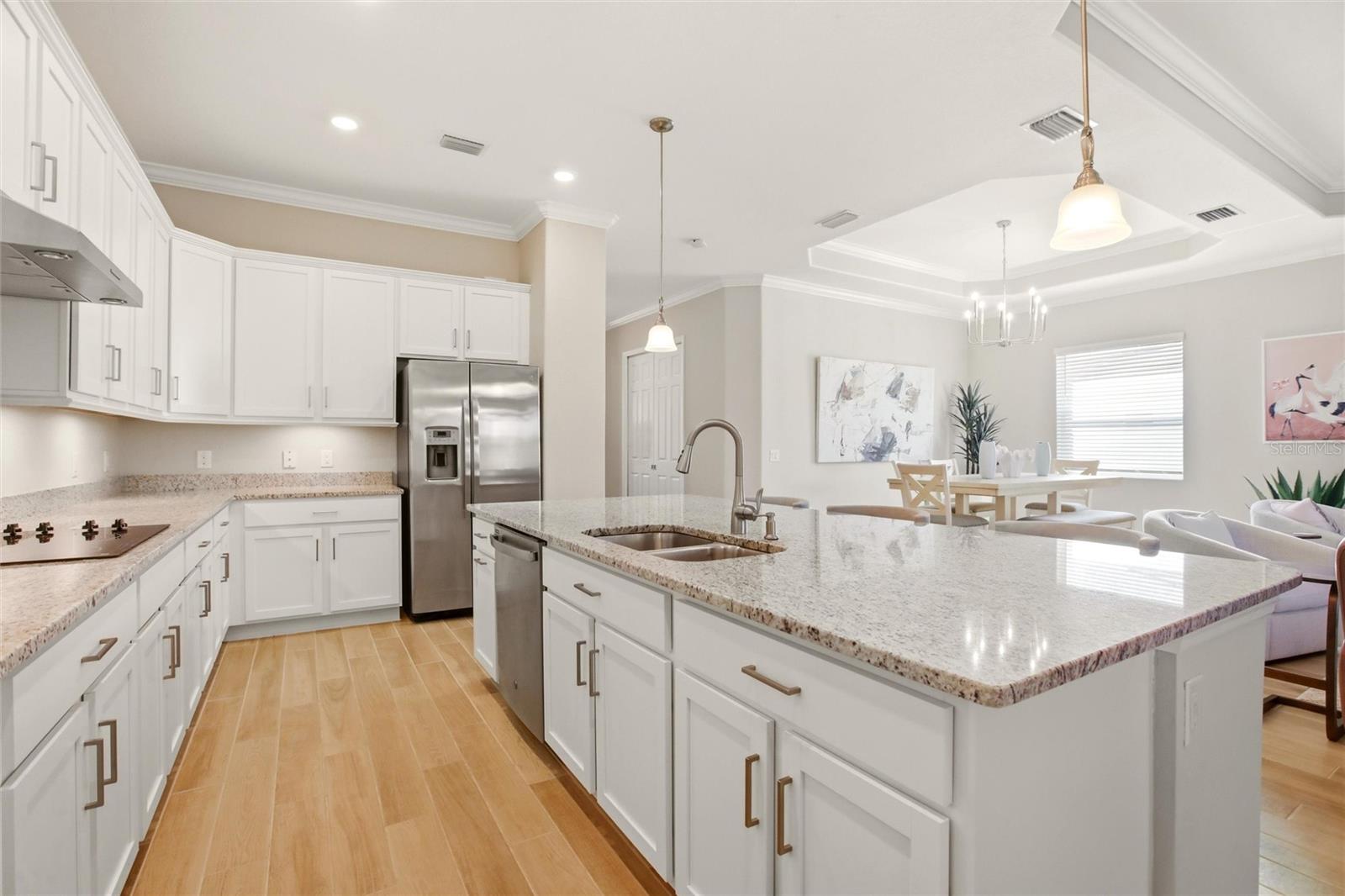 TERN BAY GOLF & CNTRY CLUB RESIDENCE - Residential
