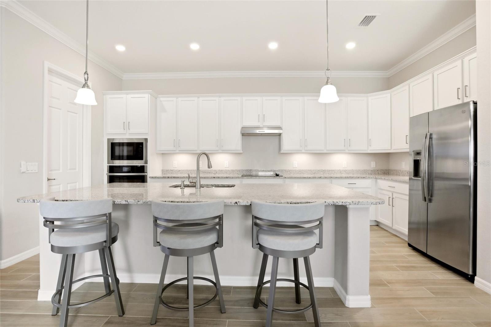 TERN BAY GOLF & CNTRY CLUB RESIDENCE - Residential