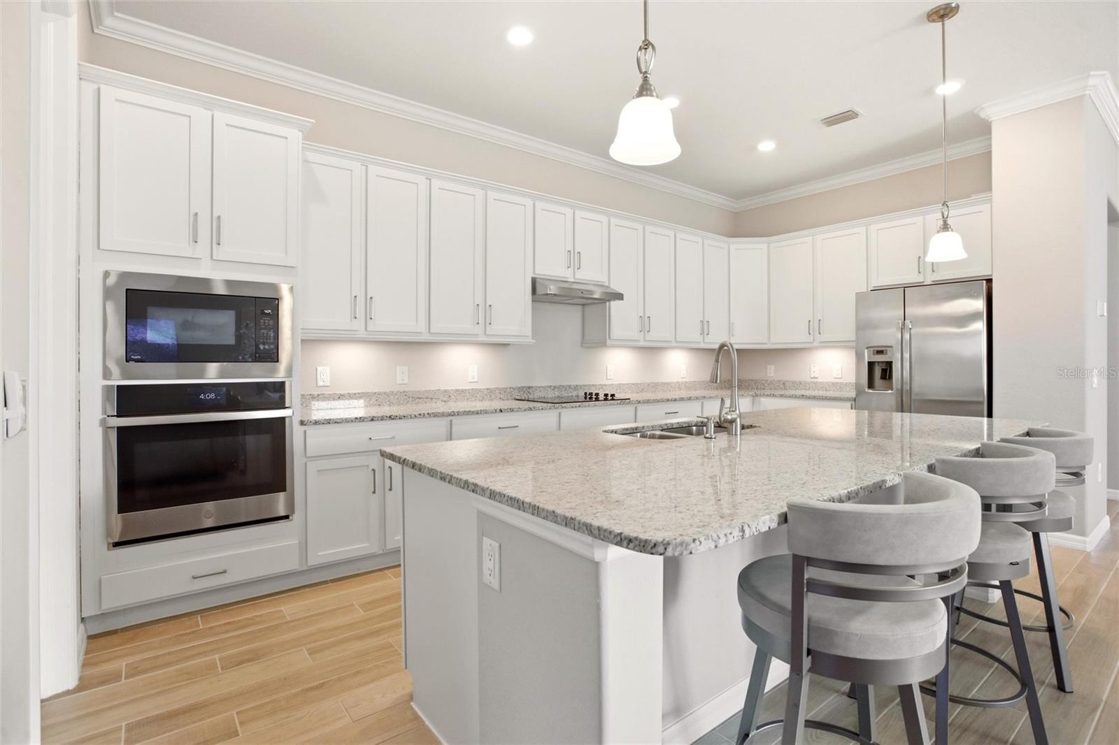 TERN BAY GOLF & CNTRY CLUB RESIDENCE - Residential