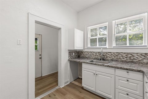 Tiny photo for 1921 NE 8th Road, Ocala, FL 34470 (MLS # G5114154)