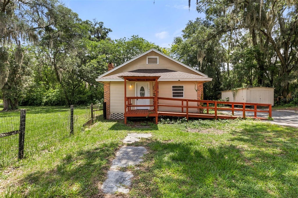 Photo of 1921 NE 8th Road, Ocala, FL 34470 (MLS # G5114154)