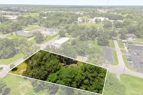 Tiny photo for 1921 NE 8th Road, Ocala, FL 34470 (MLS # G5114154)
