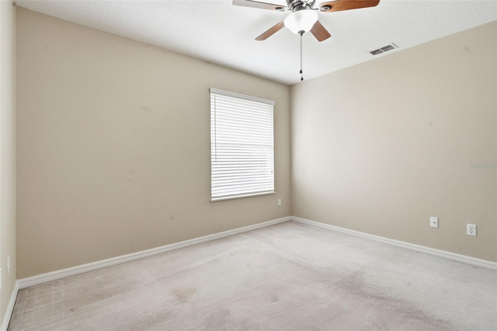 WINDSOR PLACE PH 02 - Residential