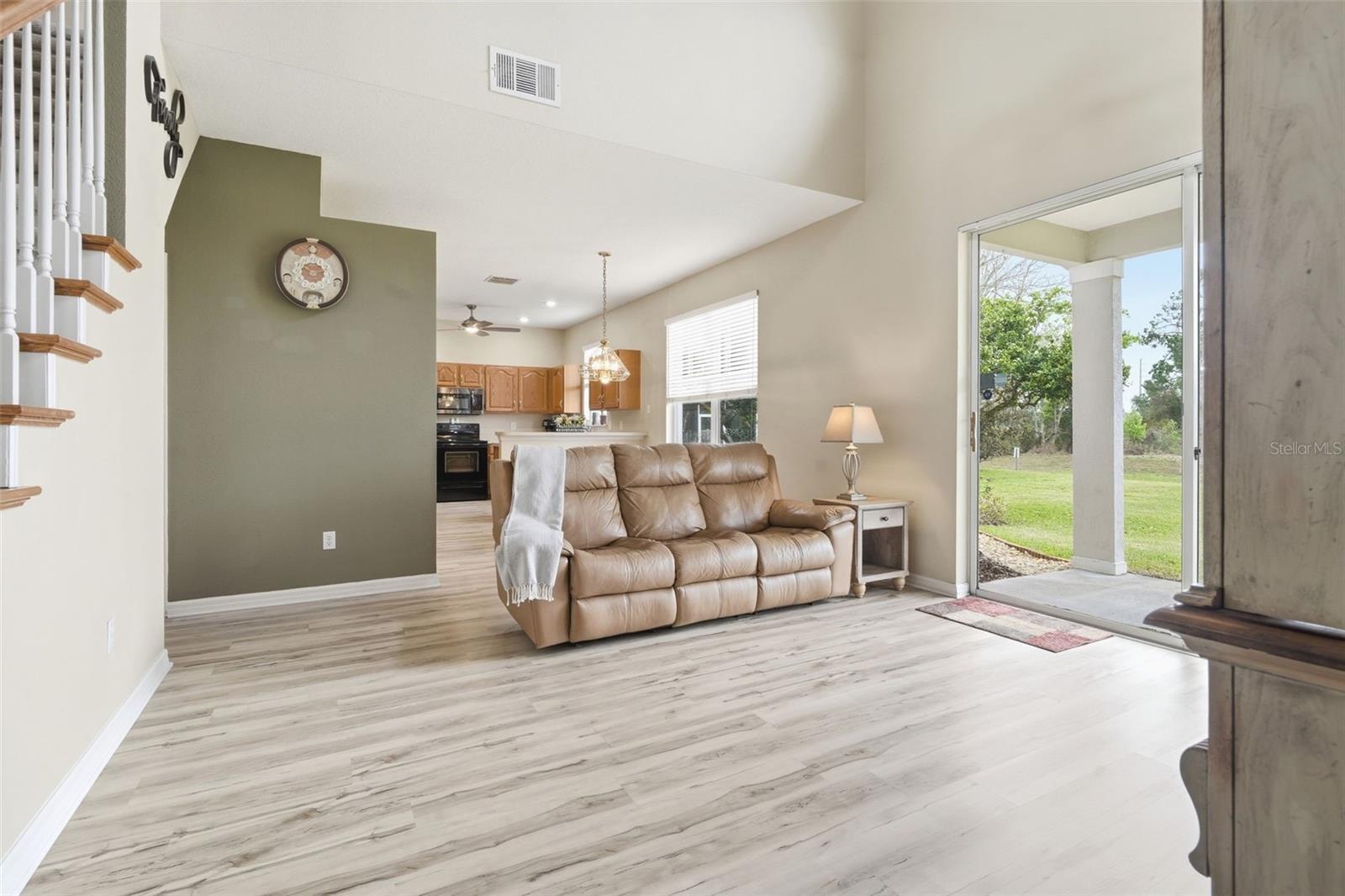 WINDSOR PLACE PH 02 - Residential