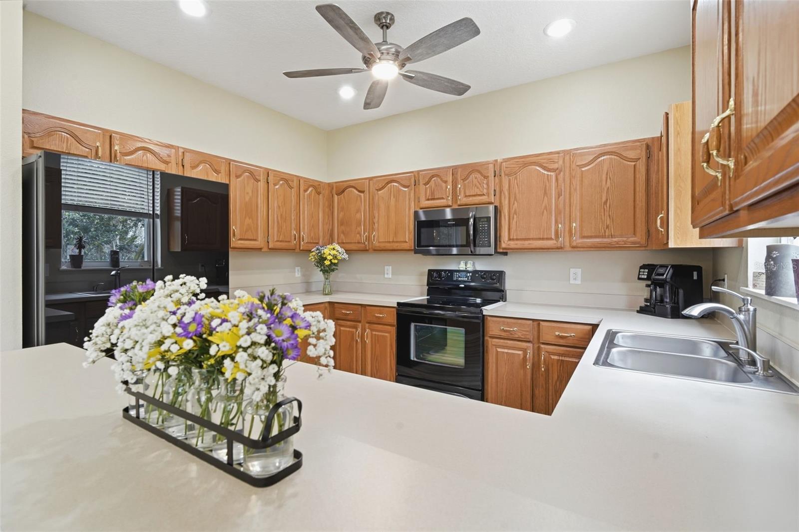 WINDSOR PLACE PH 02 - Residential