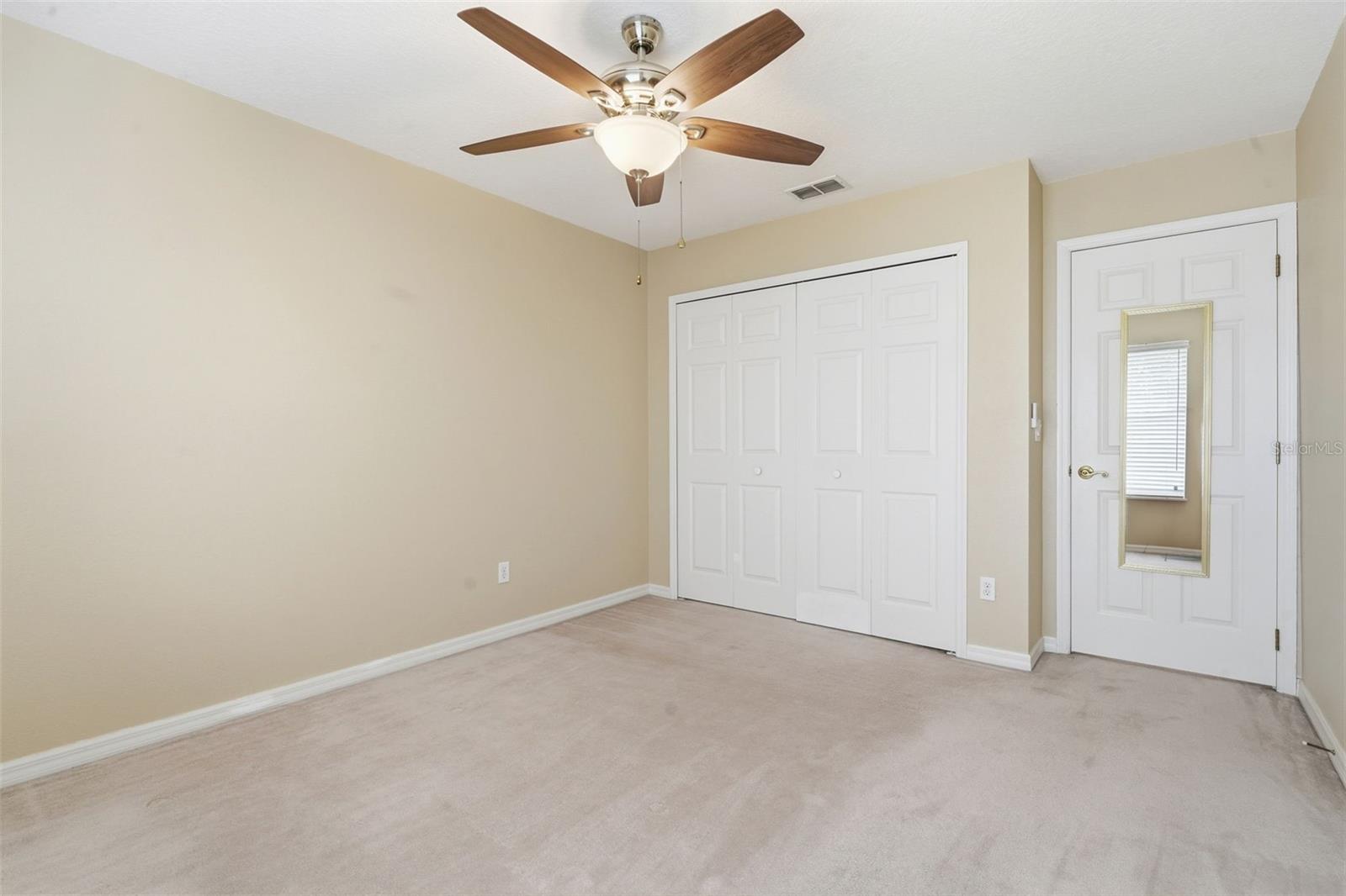 WINDSOR PLACE PH 02 - Residential