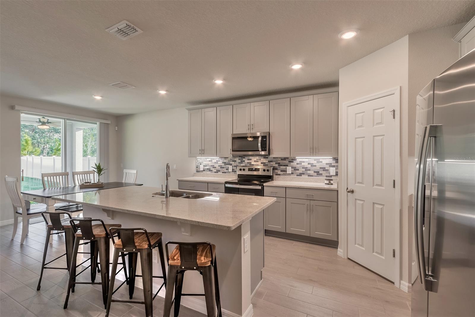 Sarinna Lakes - Residential