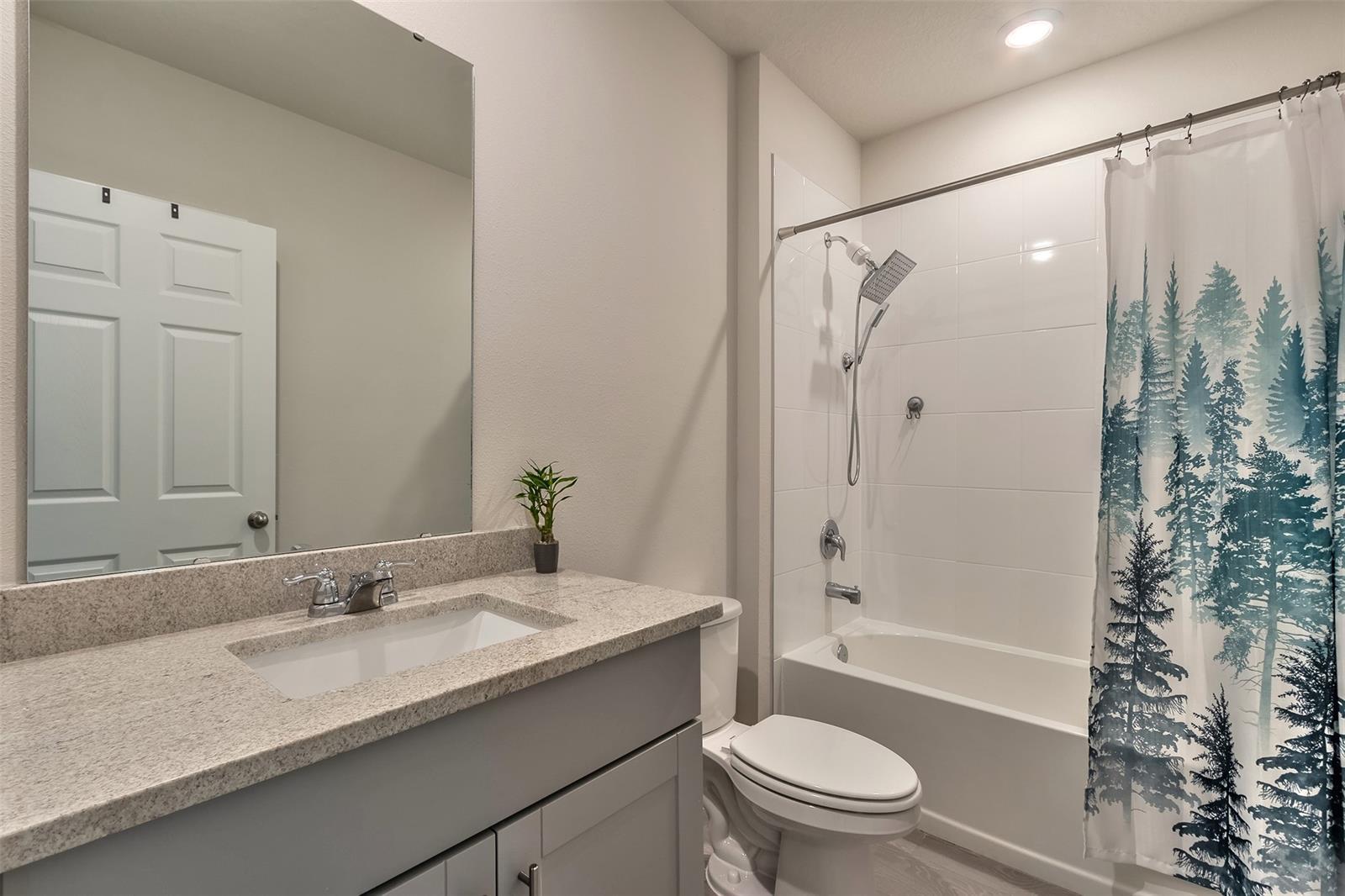 Sarinna Lakes - Residential