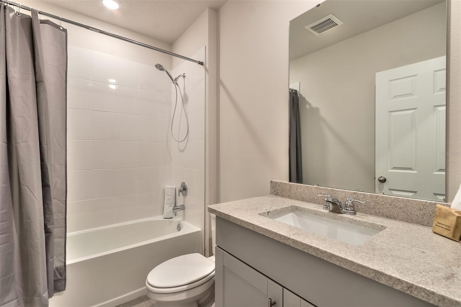 Sarinna Lakes - Residential