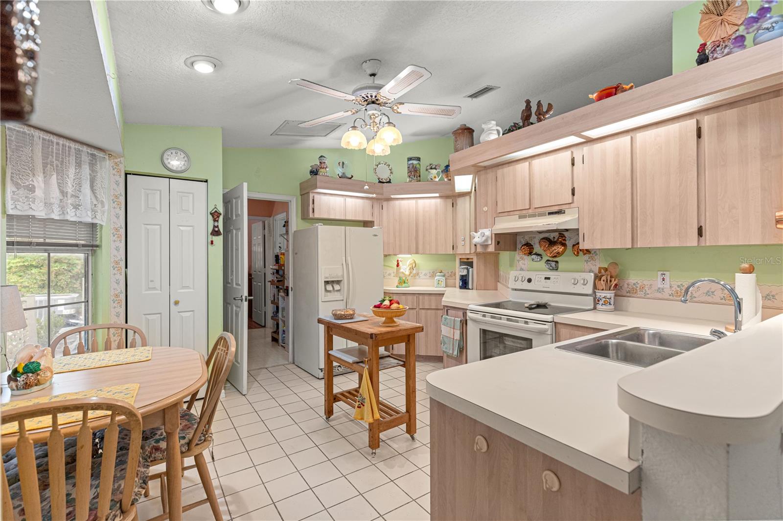 OAK RUN - Residential