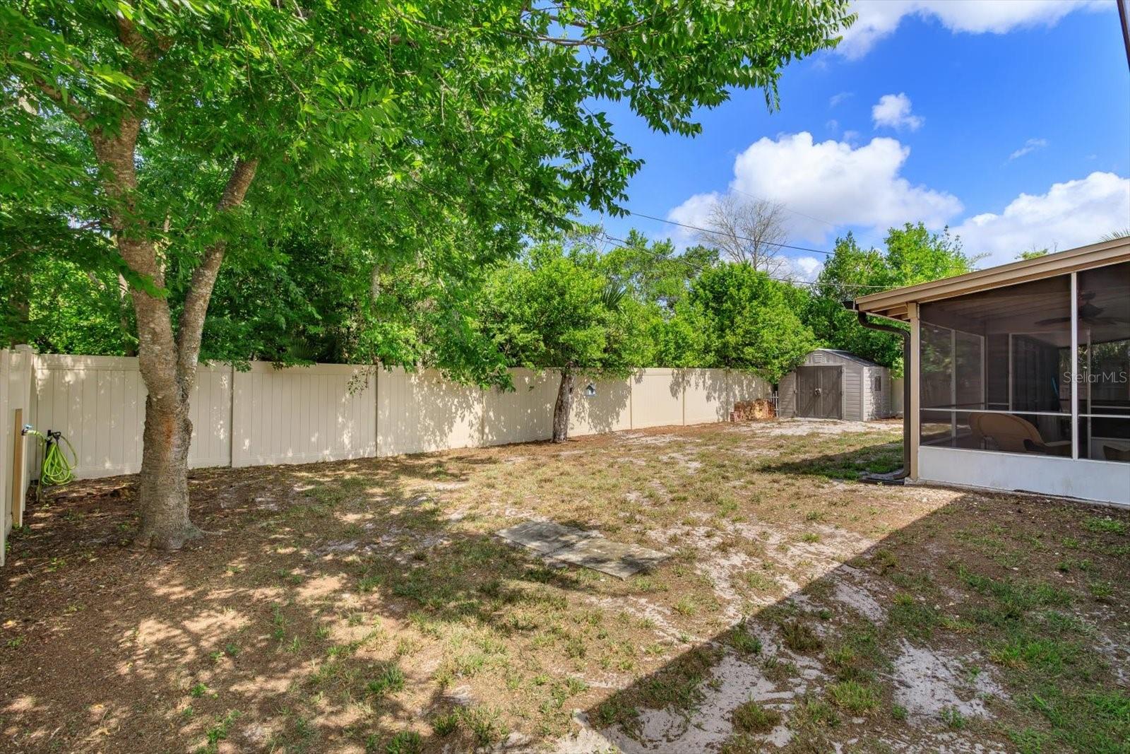DELTONA LAKES UNIT 25 - Residential