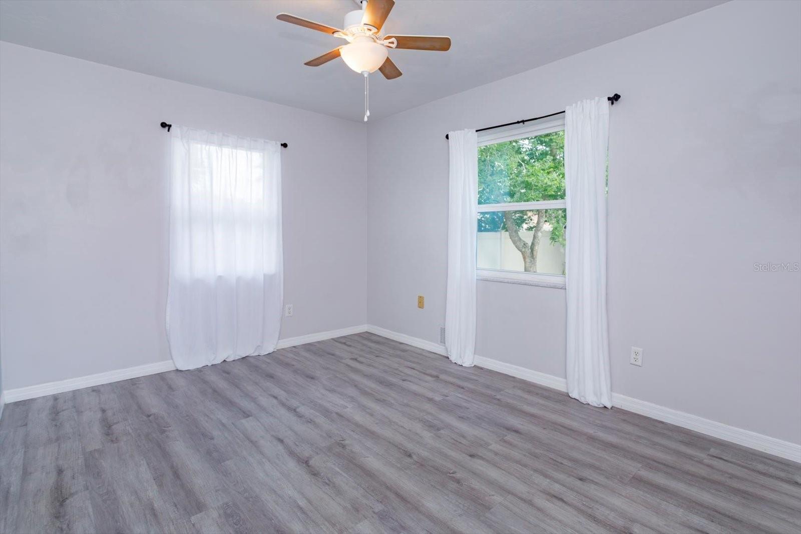 DELTONA LAKES UNIT 25 - Residential
