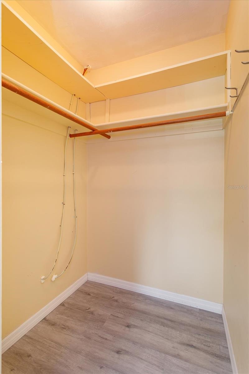 DELTONA LAKES UNIT 25 - Residential