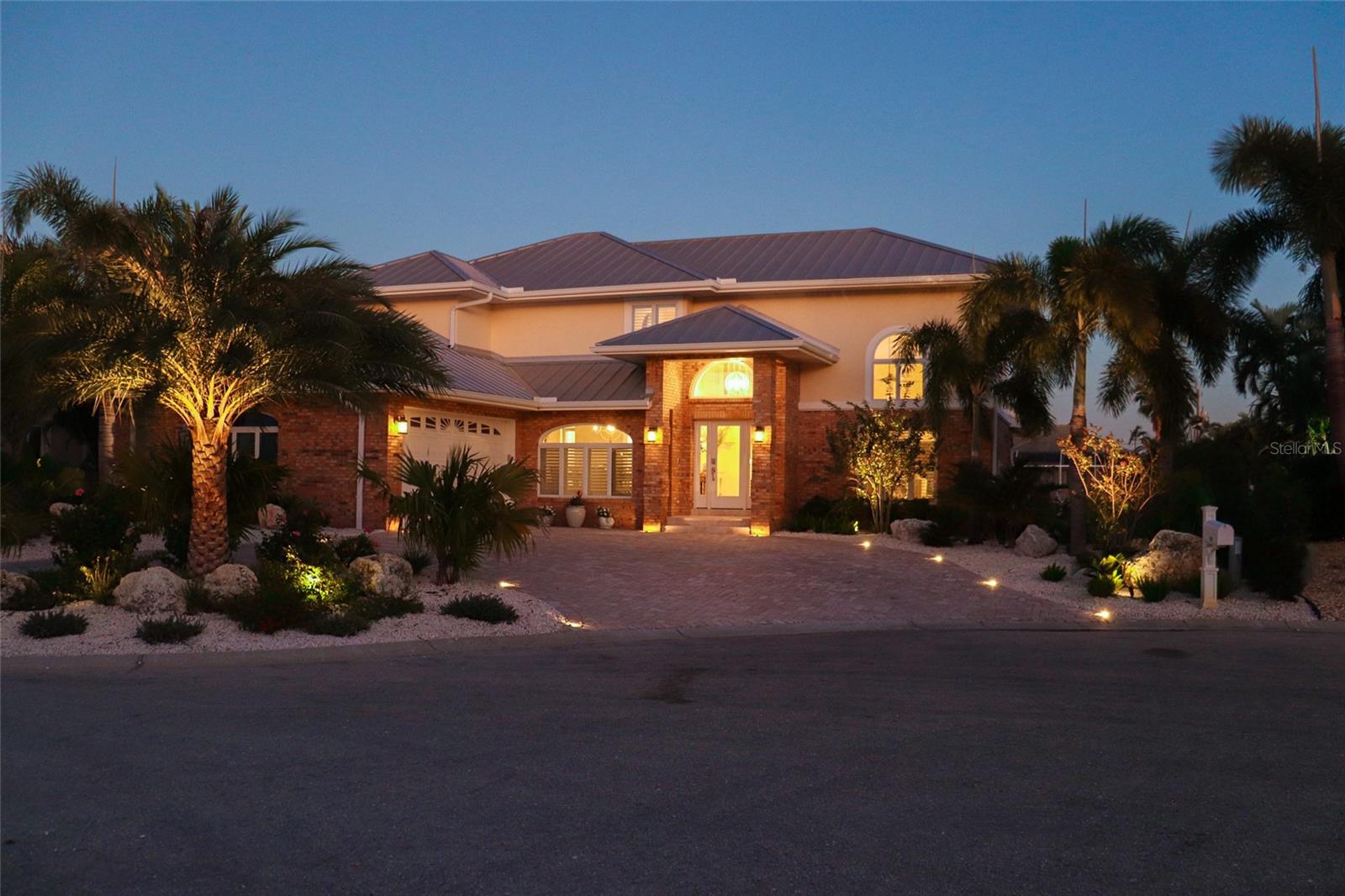 620 NORTH POINT DRIVE