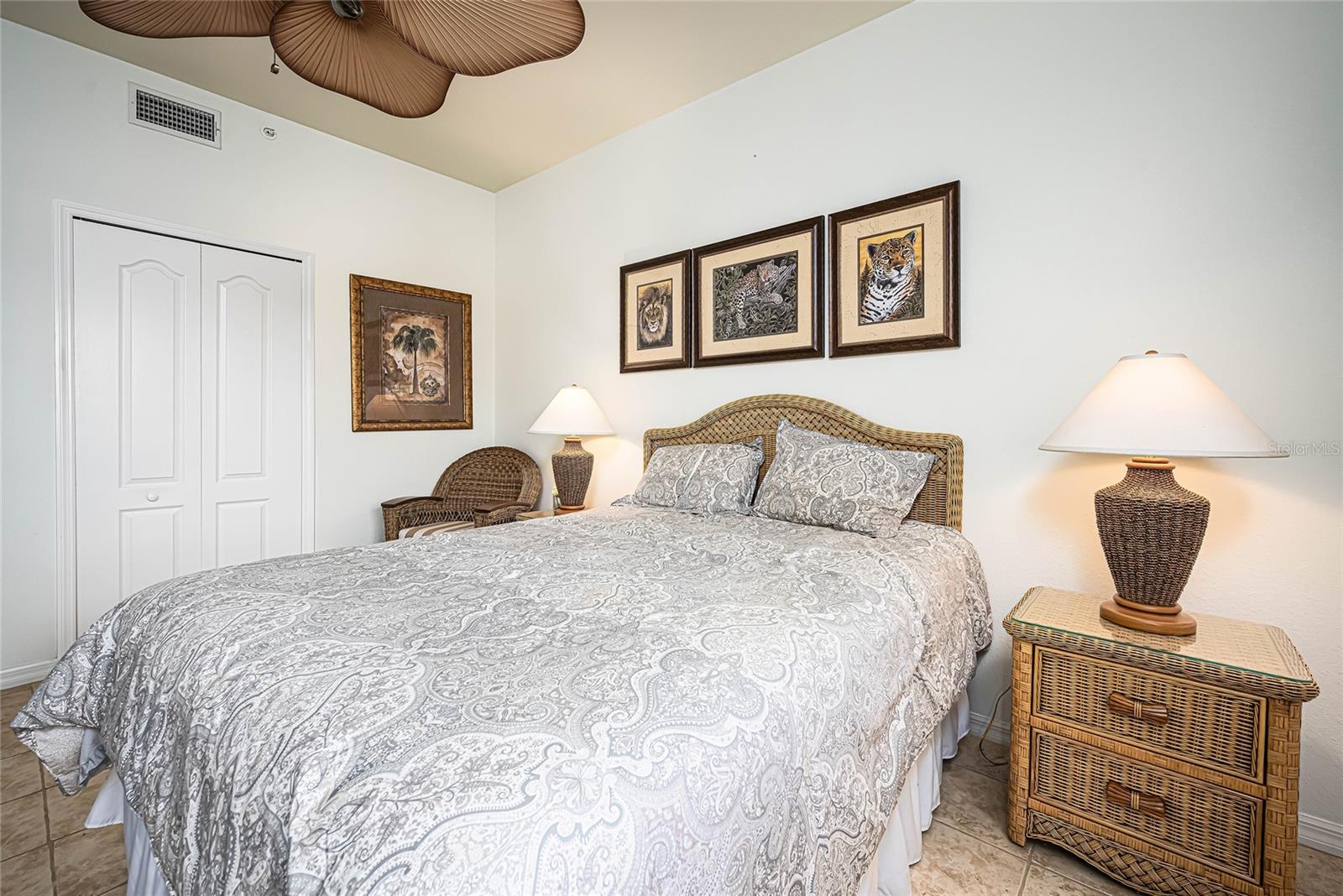 TUSCANY LAKE - Residential Lease