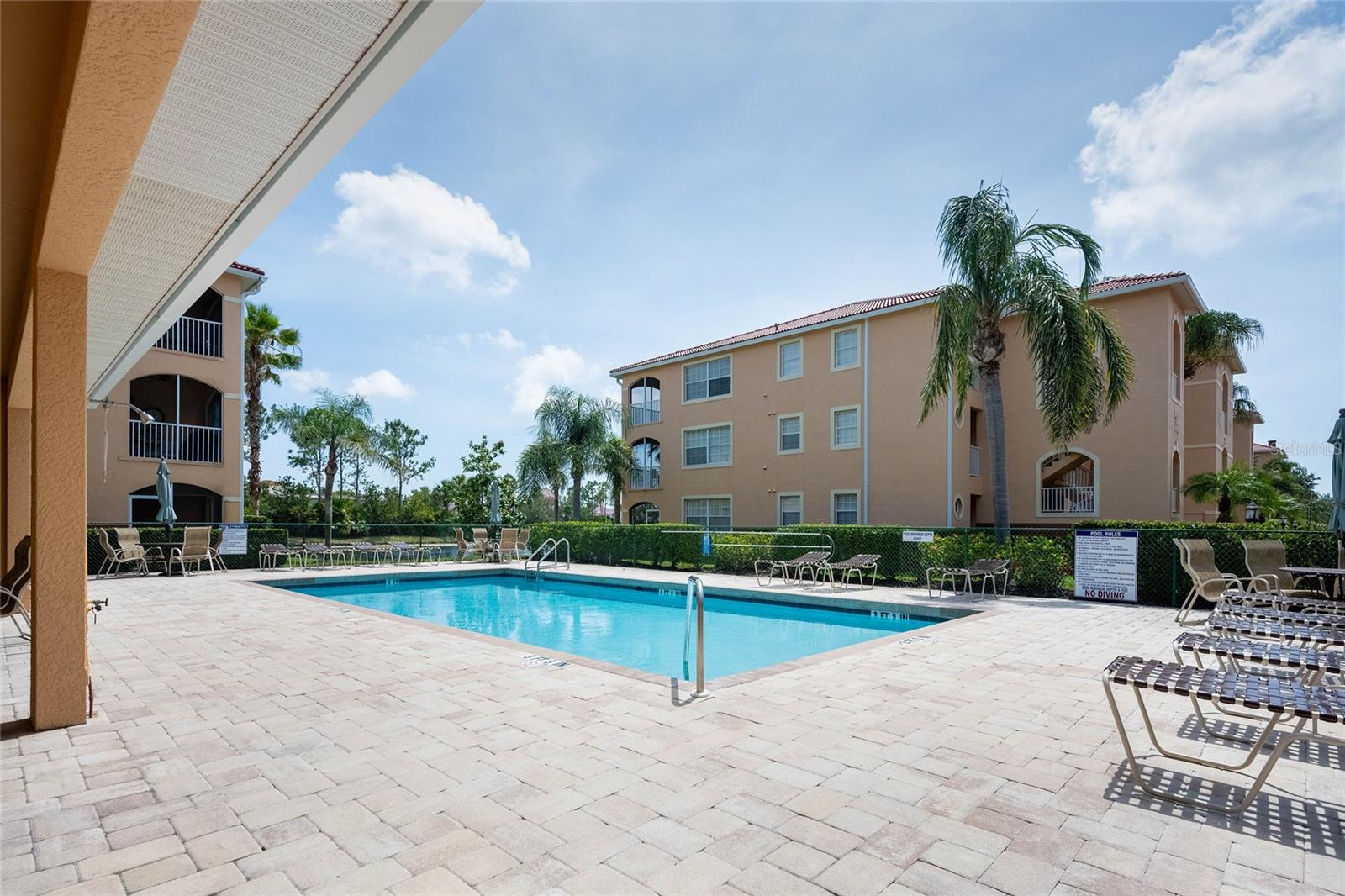 TUSCANY LAKE - Residential Lease