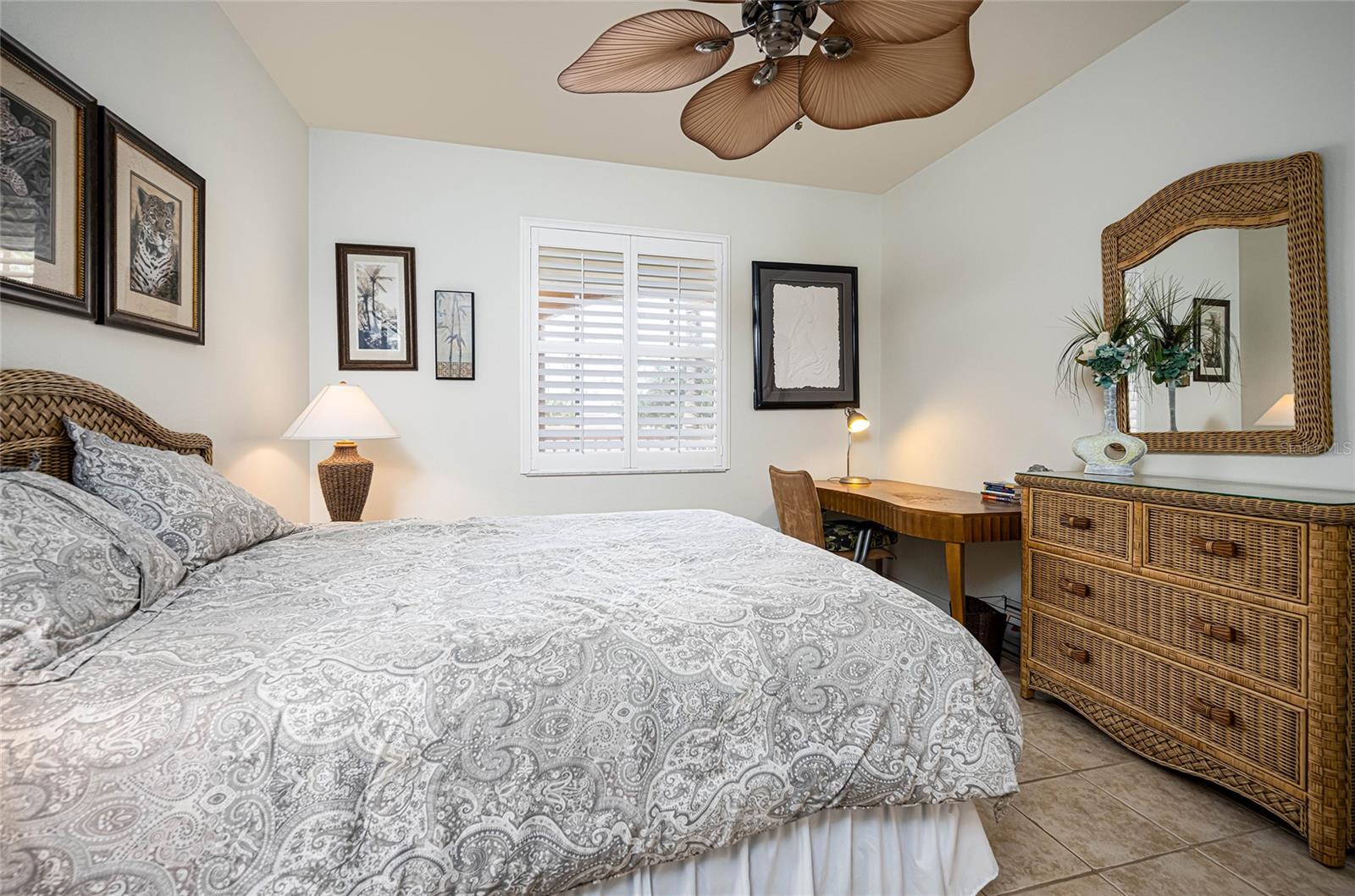 TUSCANY LAKE - Residential Lease