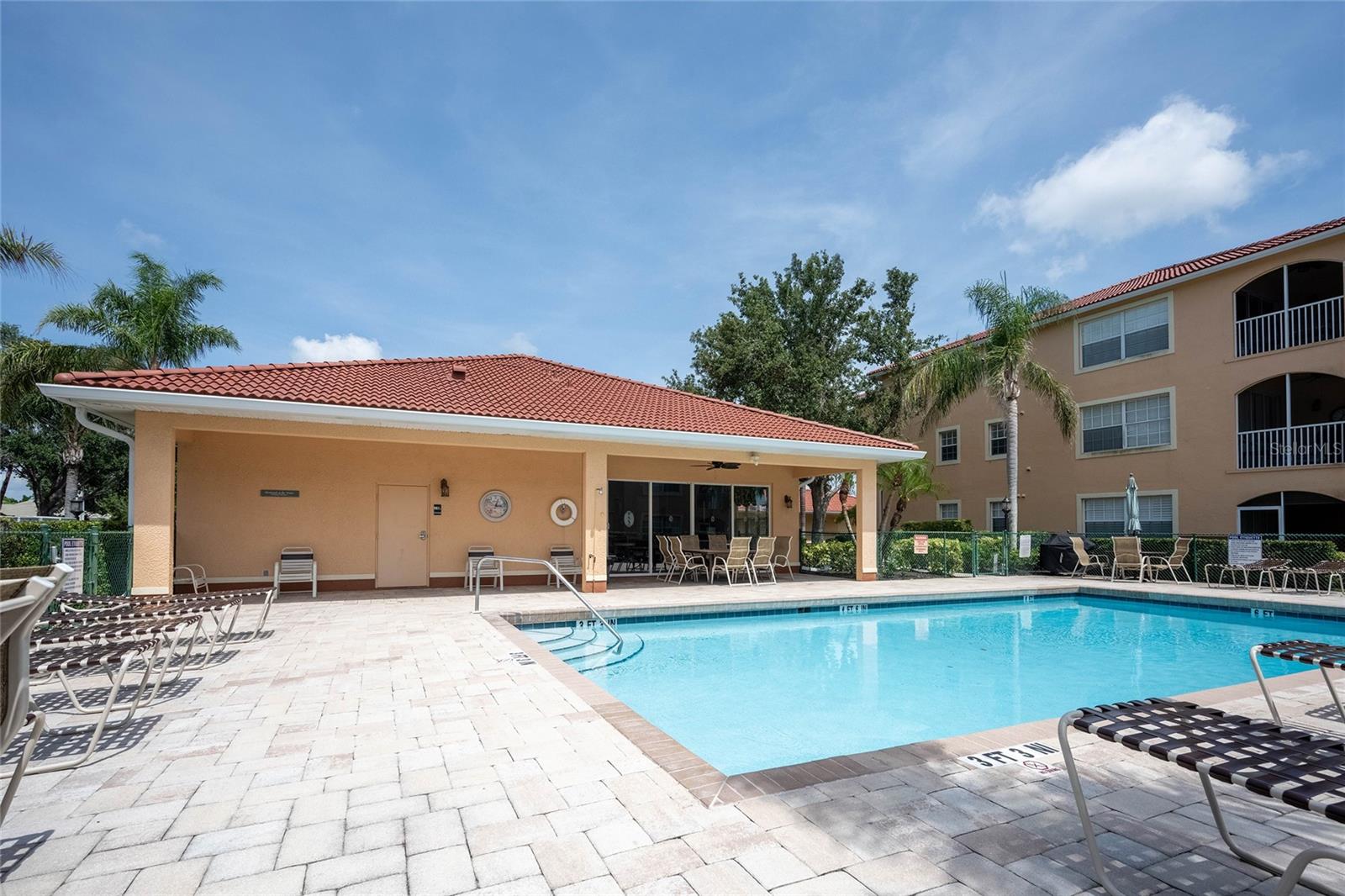 TUSCANY LAKE - Residential Lease