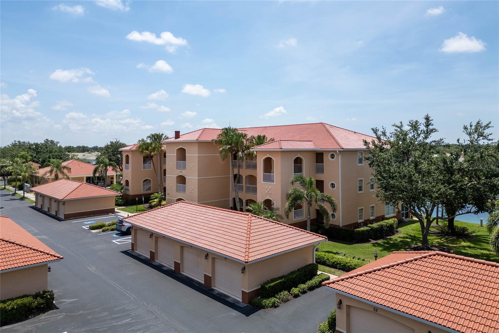 TUSCANY LAKE - Residential Lease