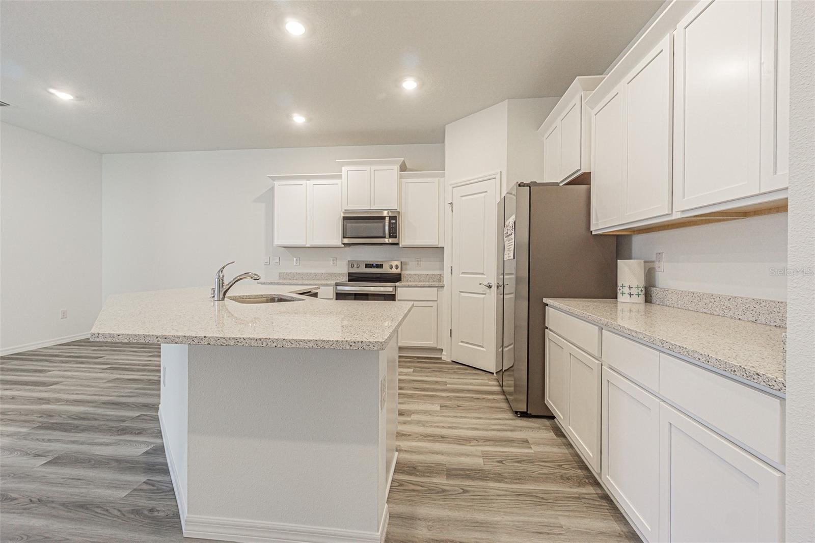 TOWNS/WOODSDALE PH 1 - Residential Lease