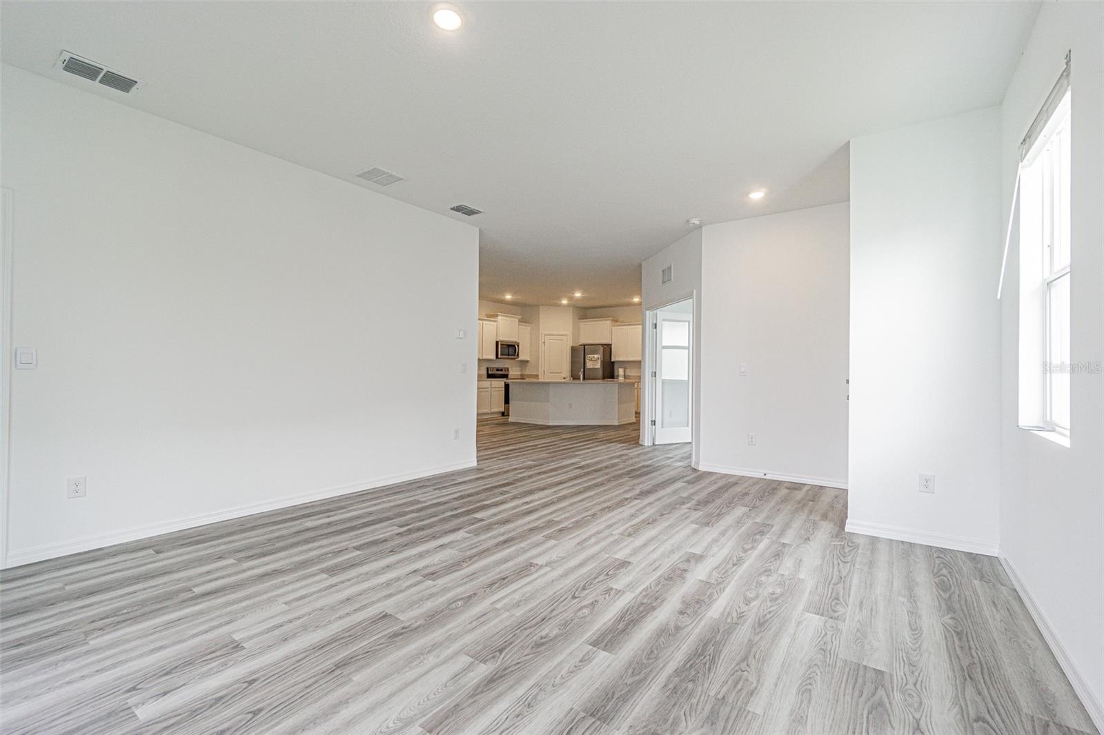 TOWNS/WOODSDALE PH 1 - Residential Lease