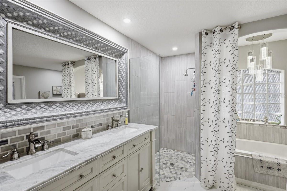 PALM HARBOR - Residential