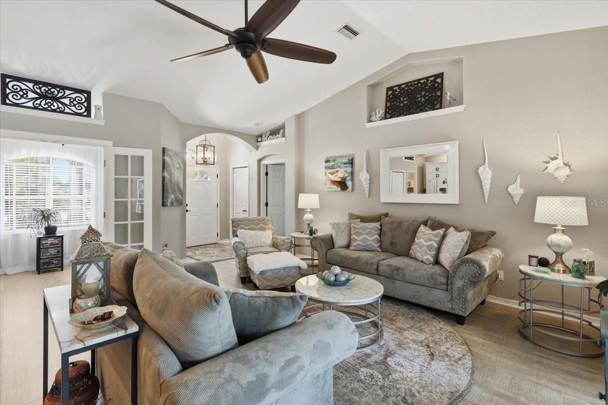 PALM HARBOR - Residential