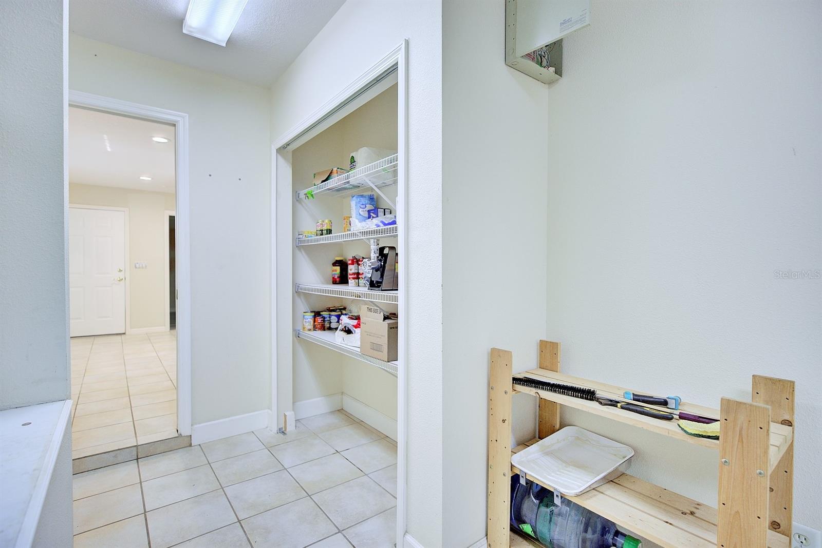 SEBRING COUNTRY ESTATES - Residential