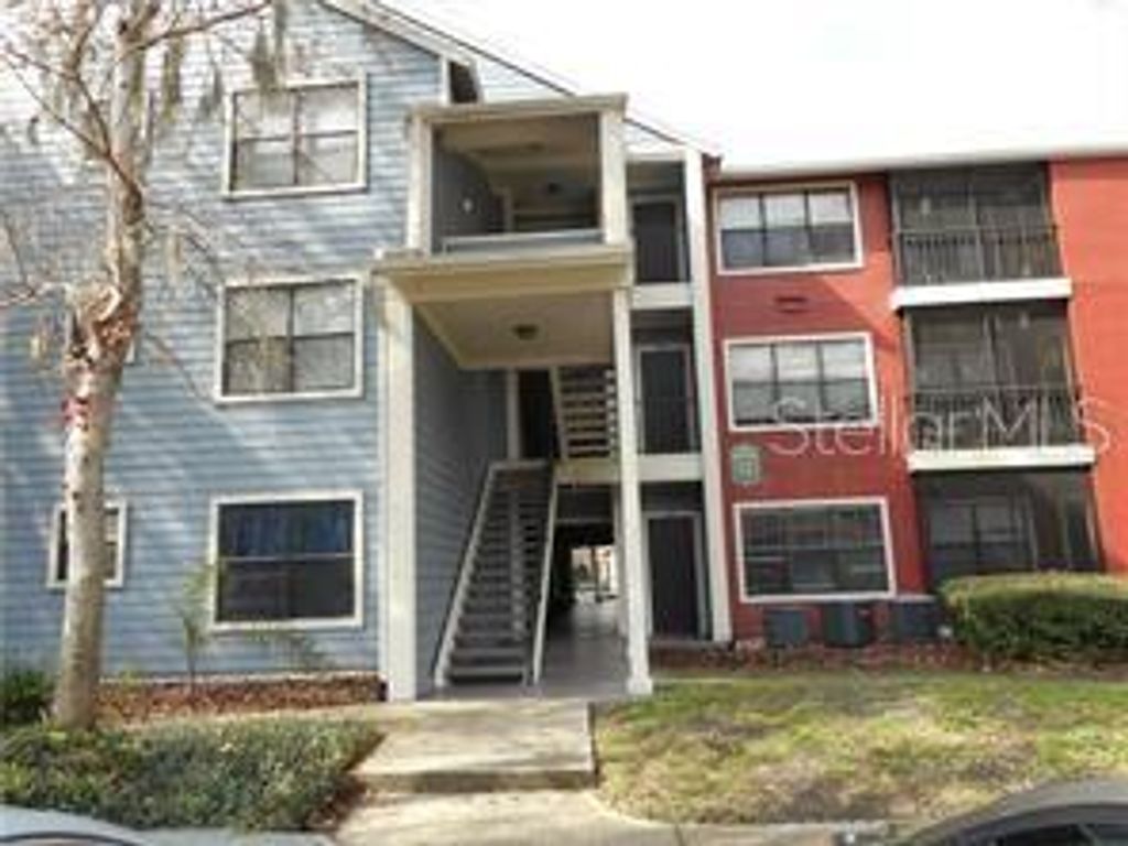 Photo of 8753 Kauai Court #103, Tampa, FL 33614 (MLS # TB8451986)