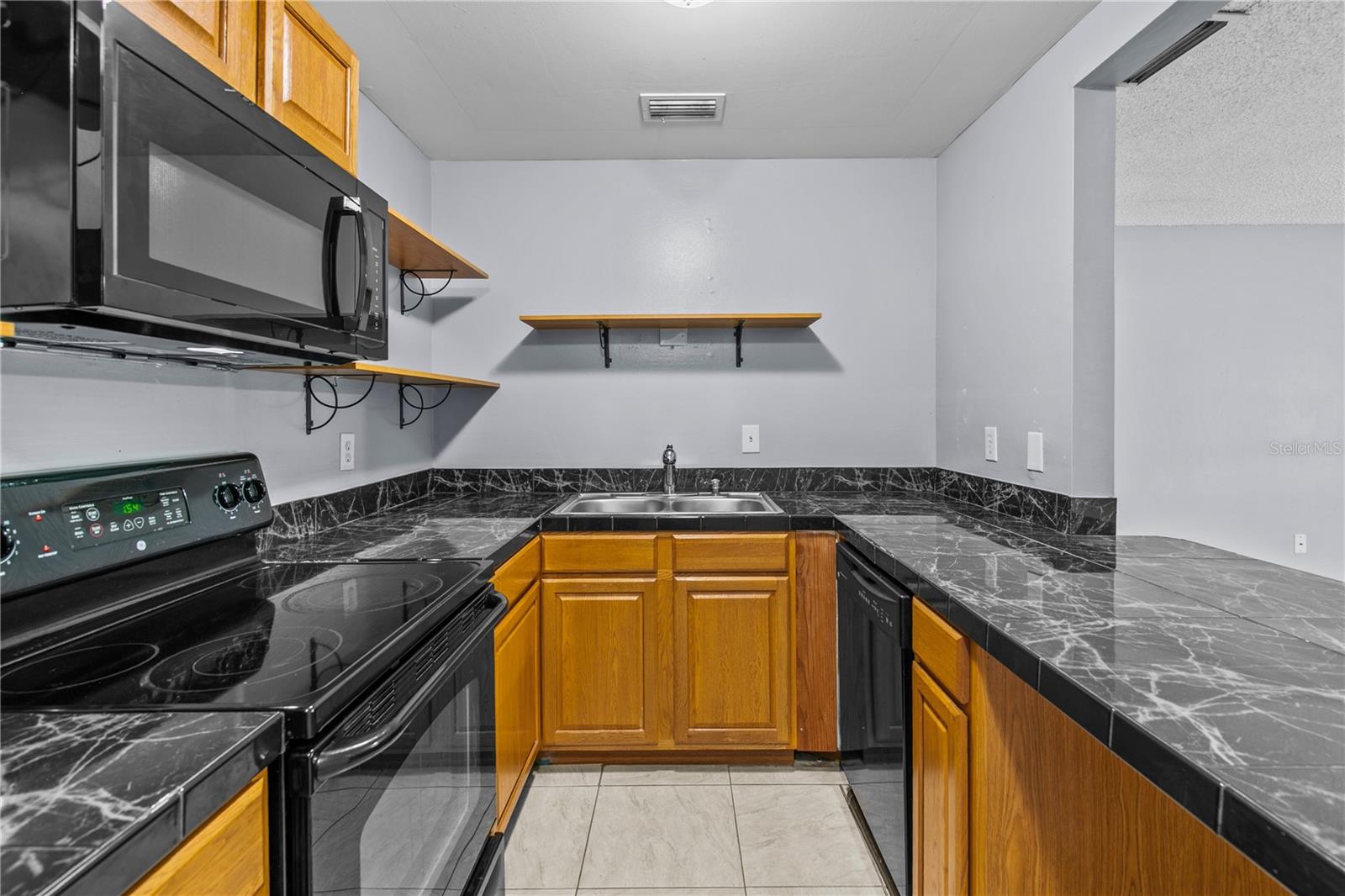 CARRINGTON PARK A CONDO - Residential