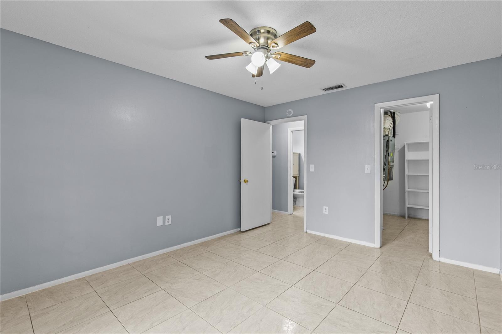 CARRINGTON PARK A CONDO - Residential