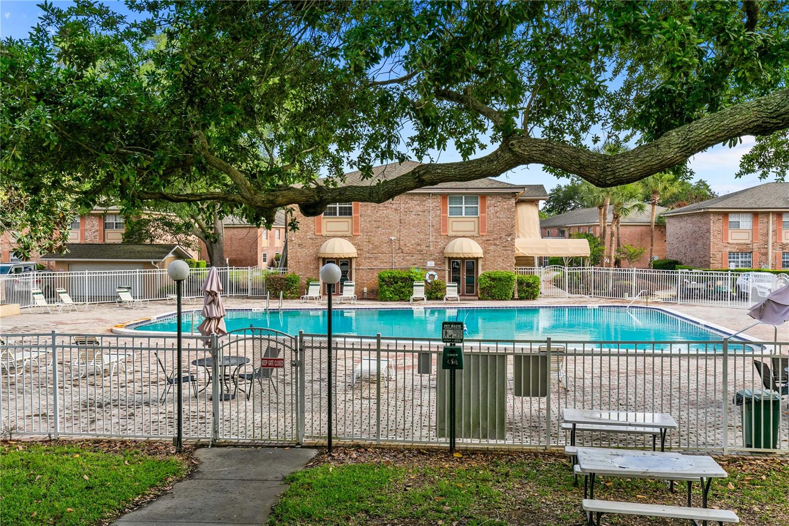 CARRINGTON PARK A CONDO - Residential