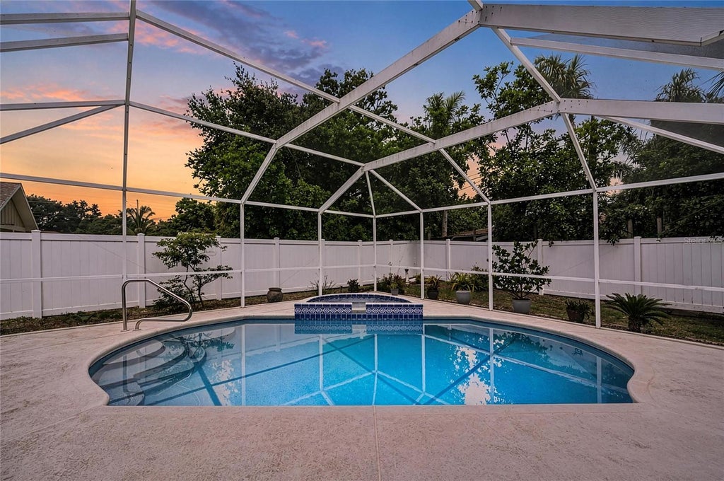 Photo of 2508 14th Avenue W #A &amp; B, Bradenton, FL 34205 (MLS # A4702135)