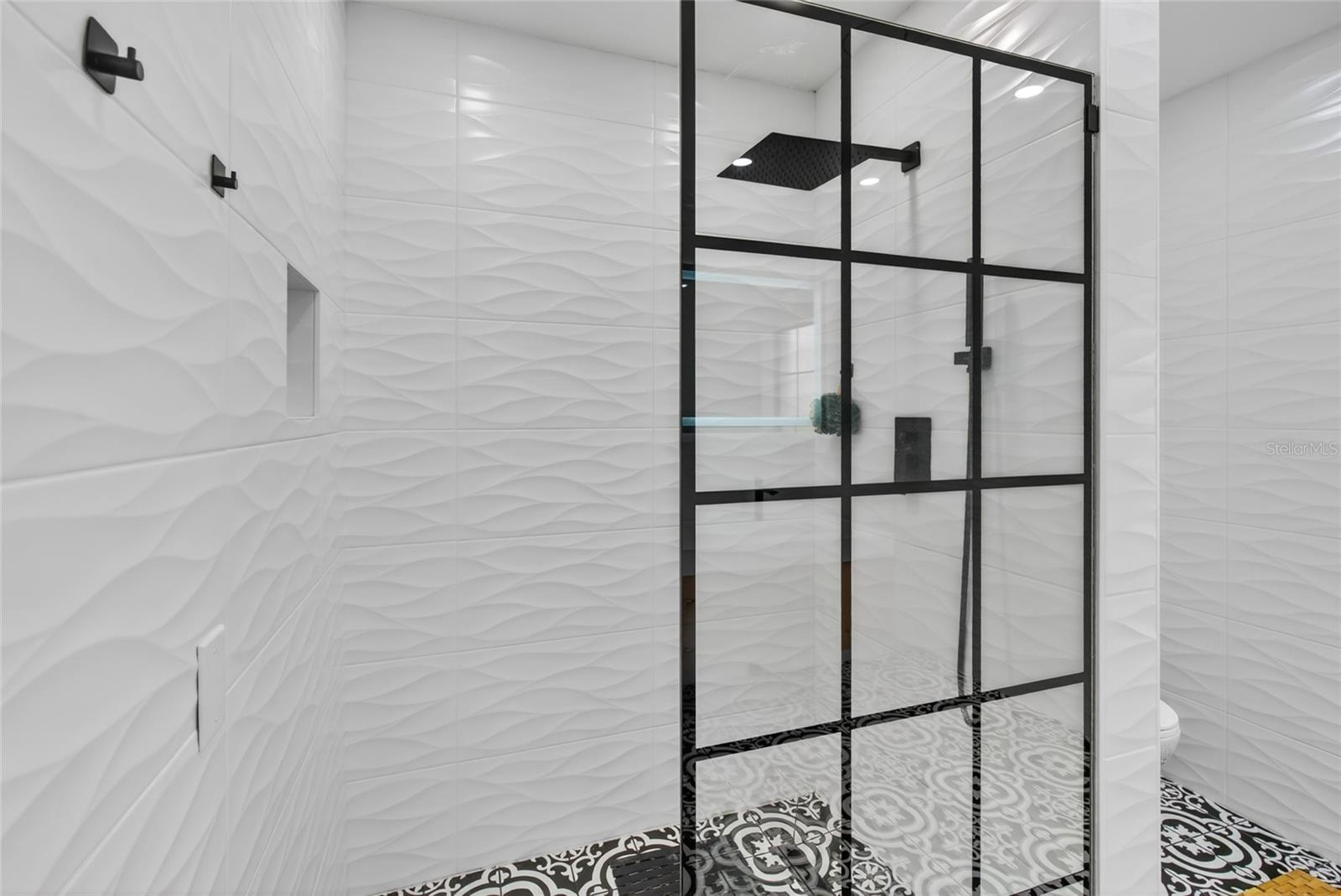 OAK RUN PRESERVE UN A - Residential