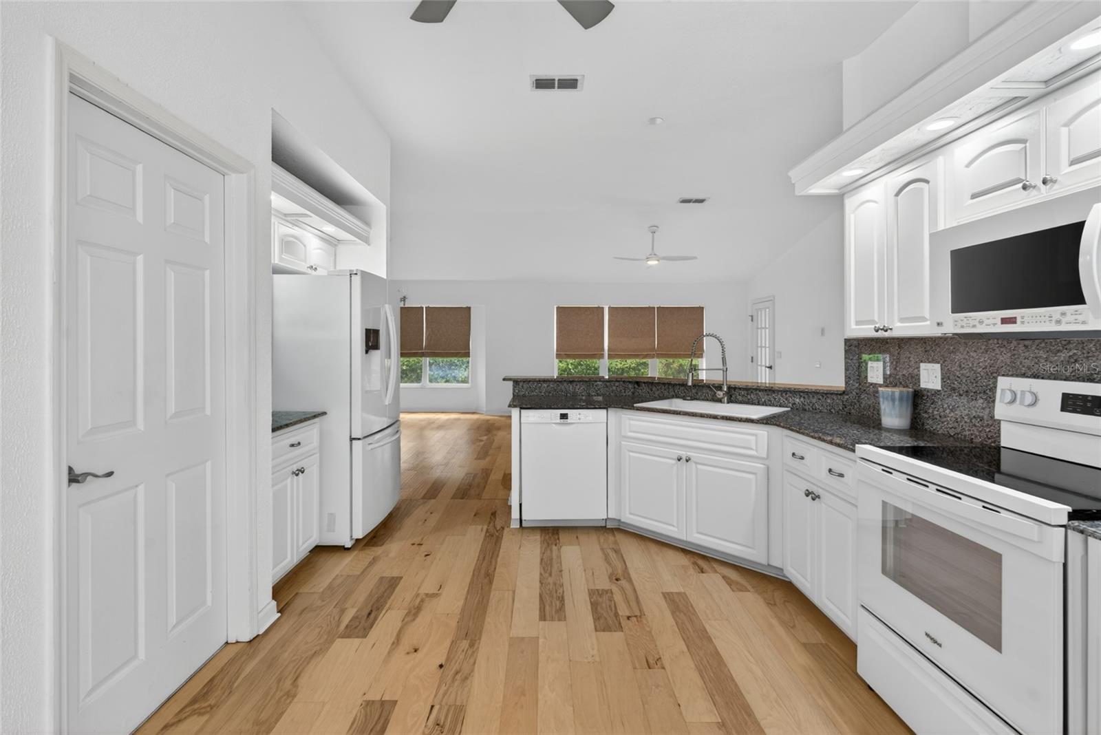 OAK RUN PRESERVE UN A - Residential