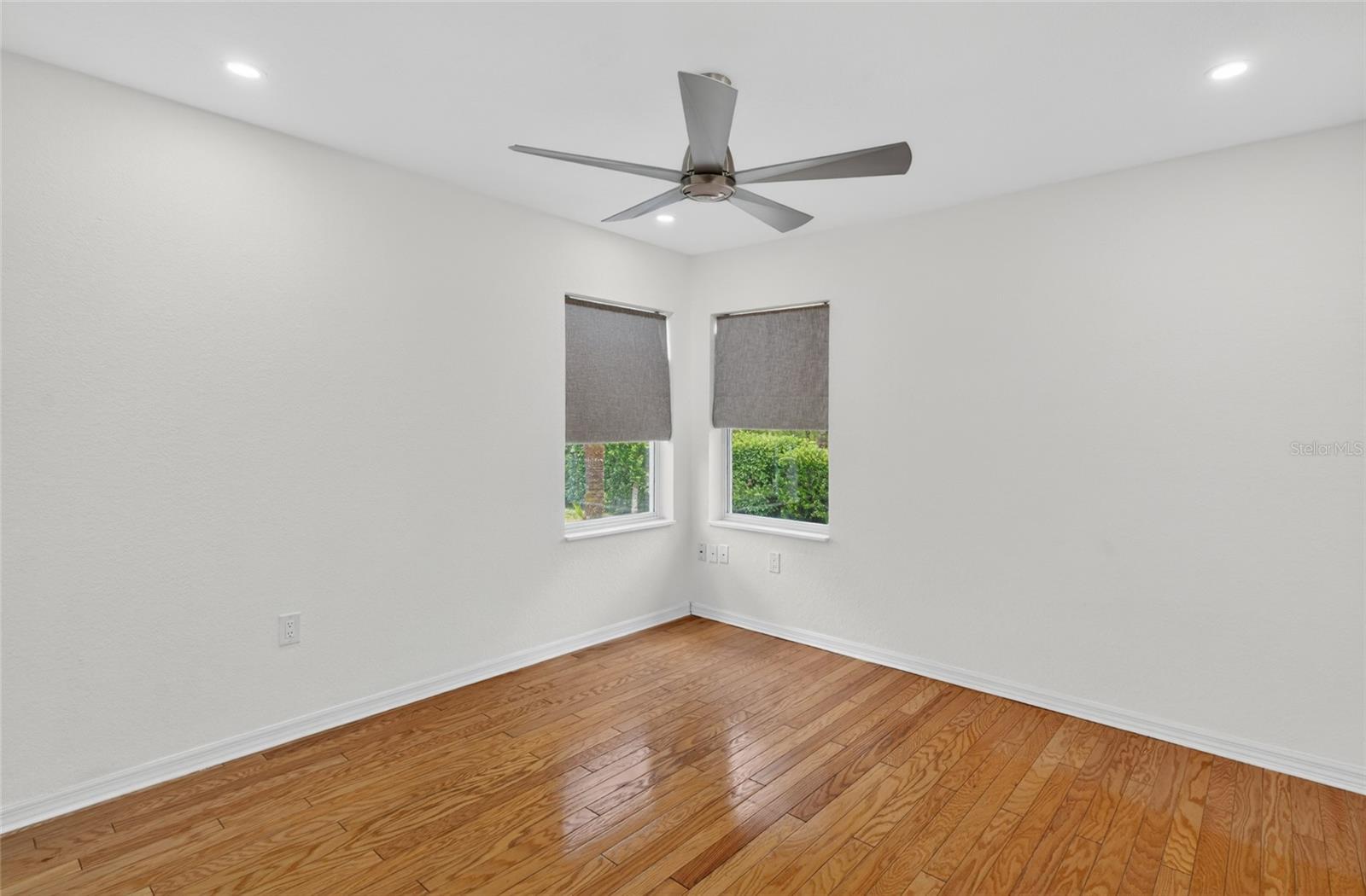 OAK RUN PRESERVE UN A - Residential