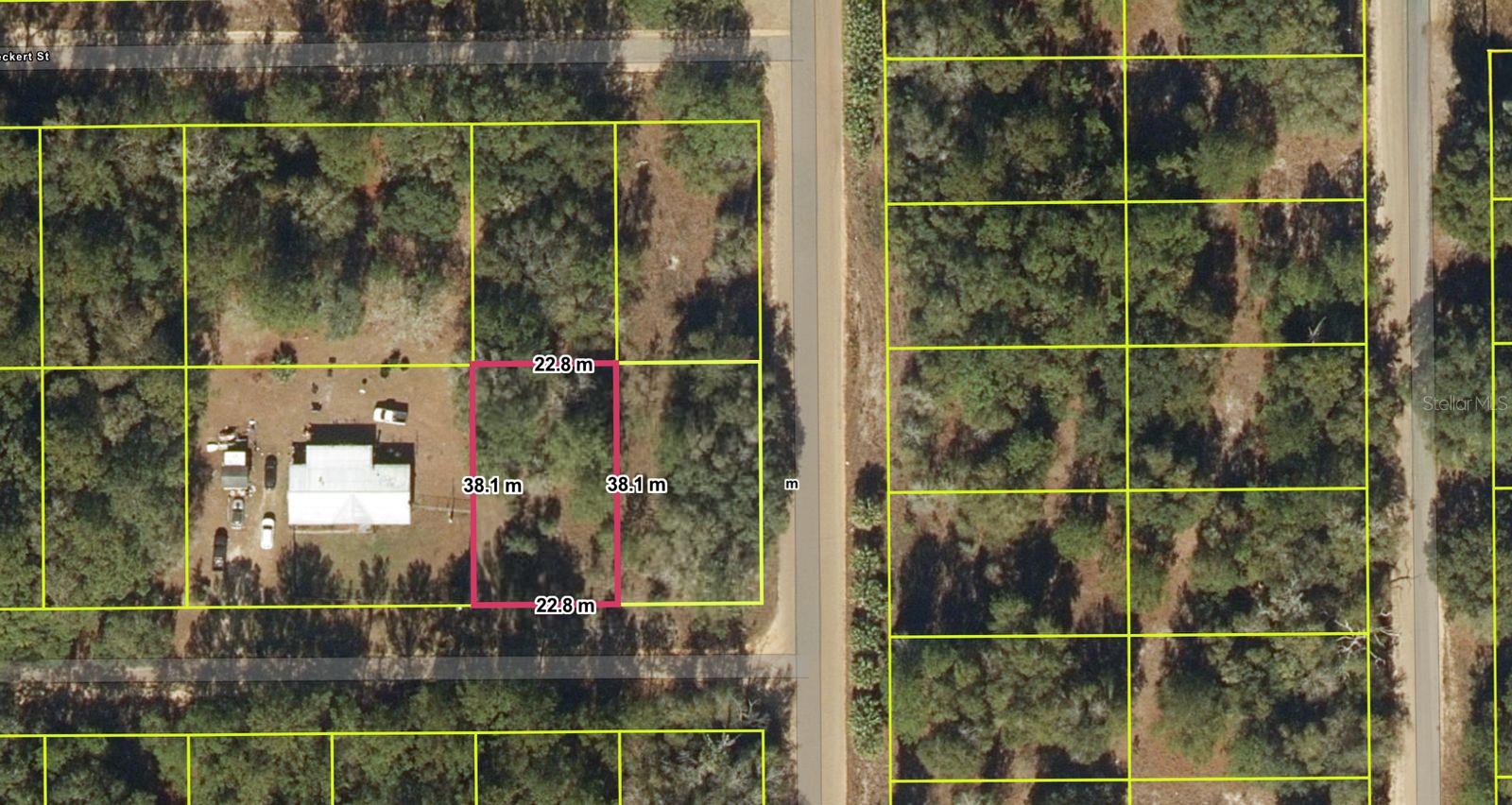 INTERLACHEN LAKES ESTATES - Land