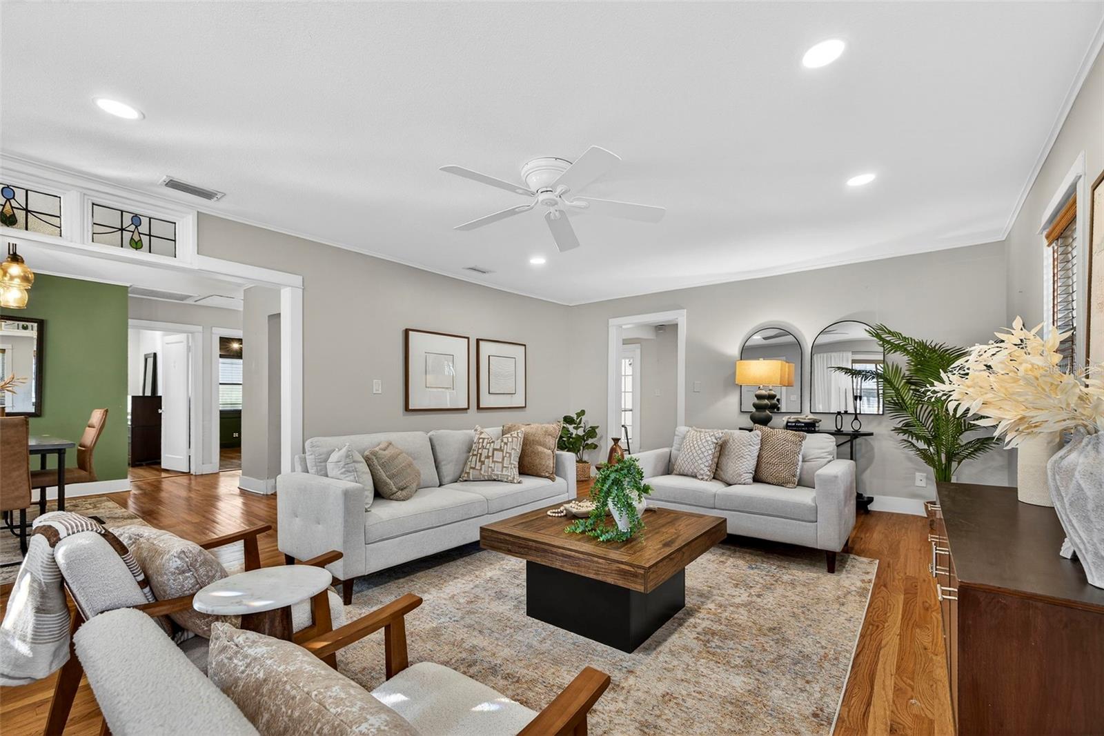 MARYLAND MANOR 2ND UNIT - Residential