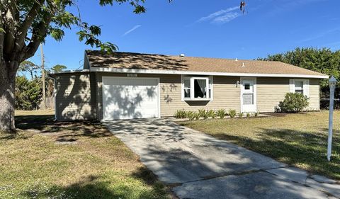 A home in PORT CHARLOTTE